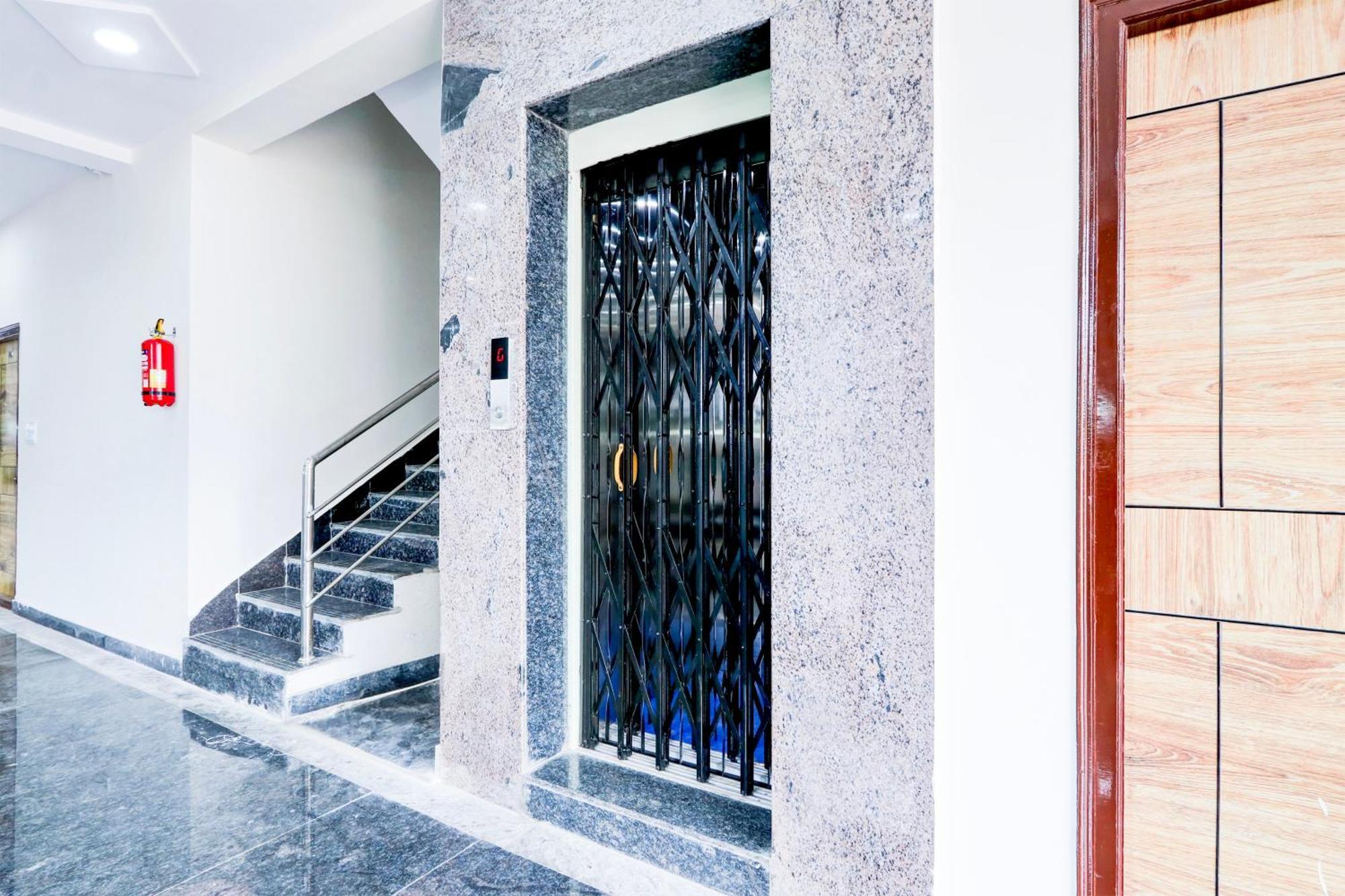 Super Hotel O Adibatla Near Tcs Ibrahimpatan Exterior photo